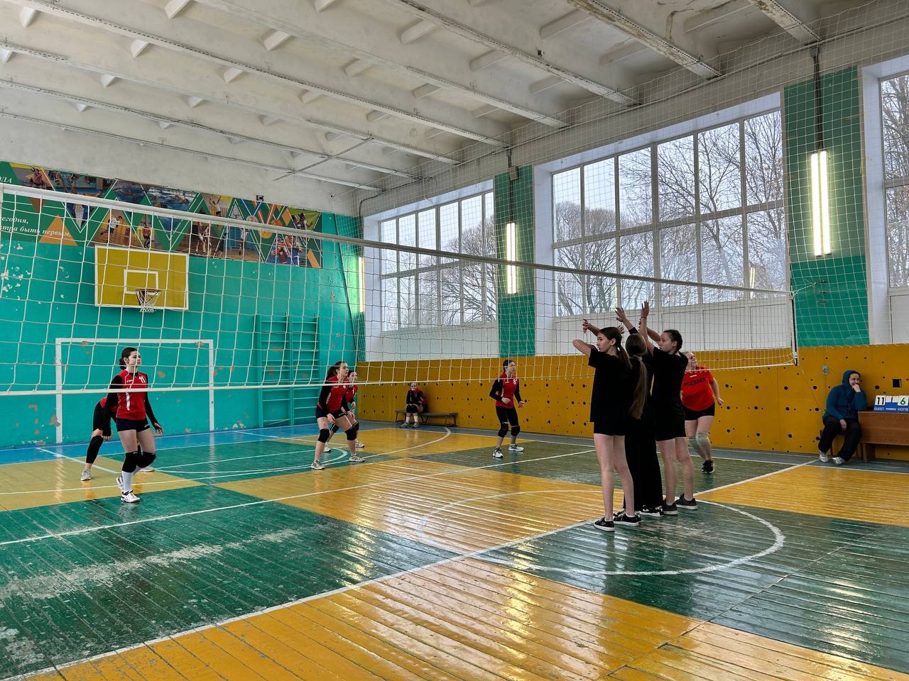 Муниципальный этап соревнований по волейболу.