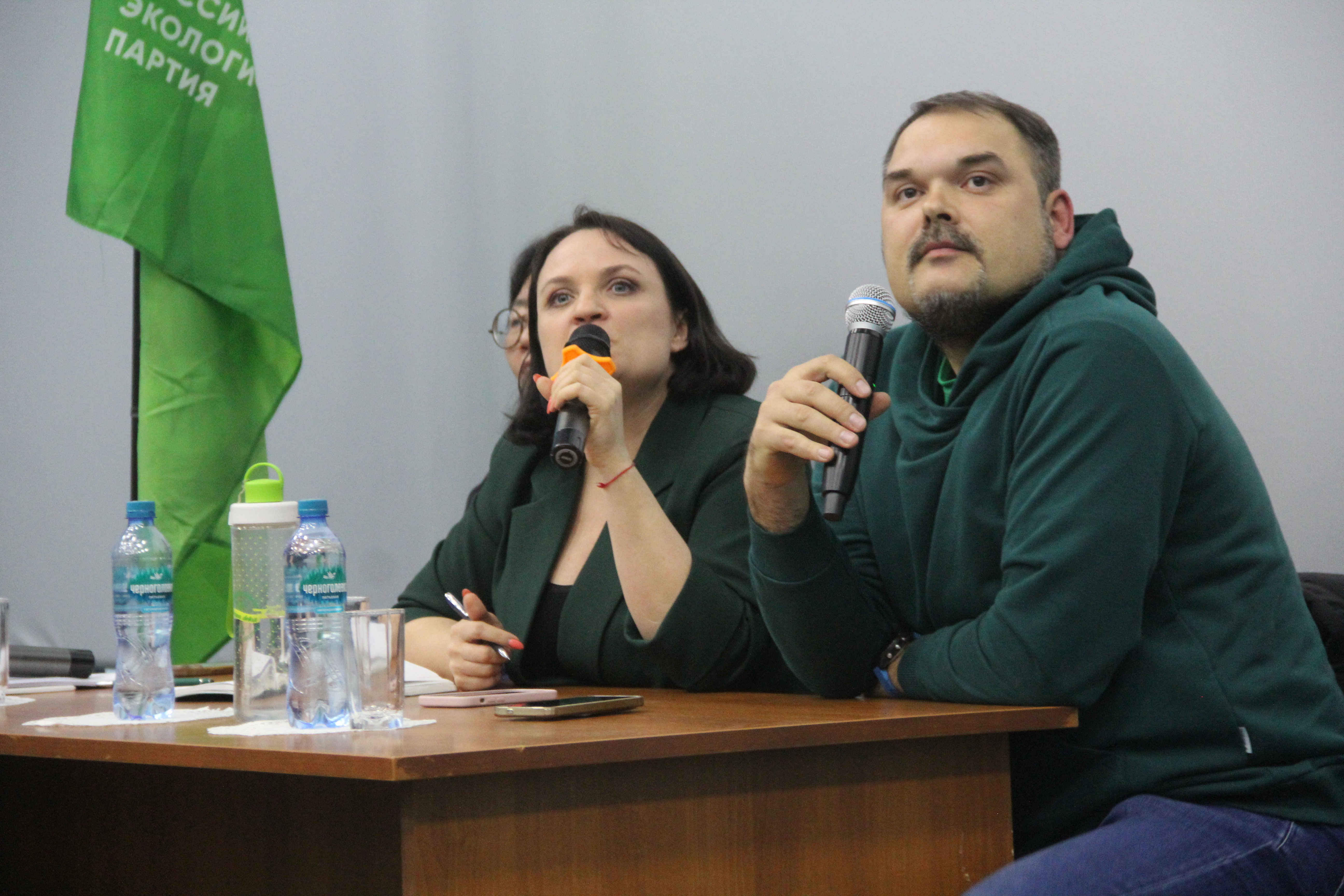 «Зелёные» отчитались перед родниковцами о проделанной работе.