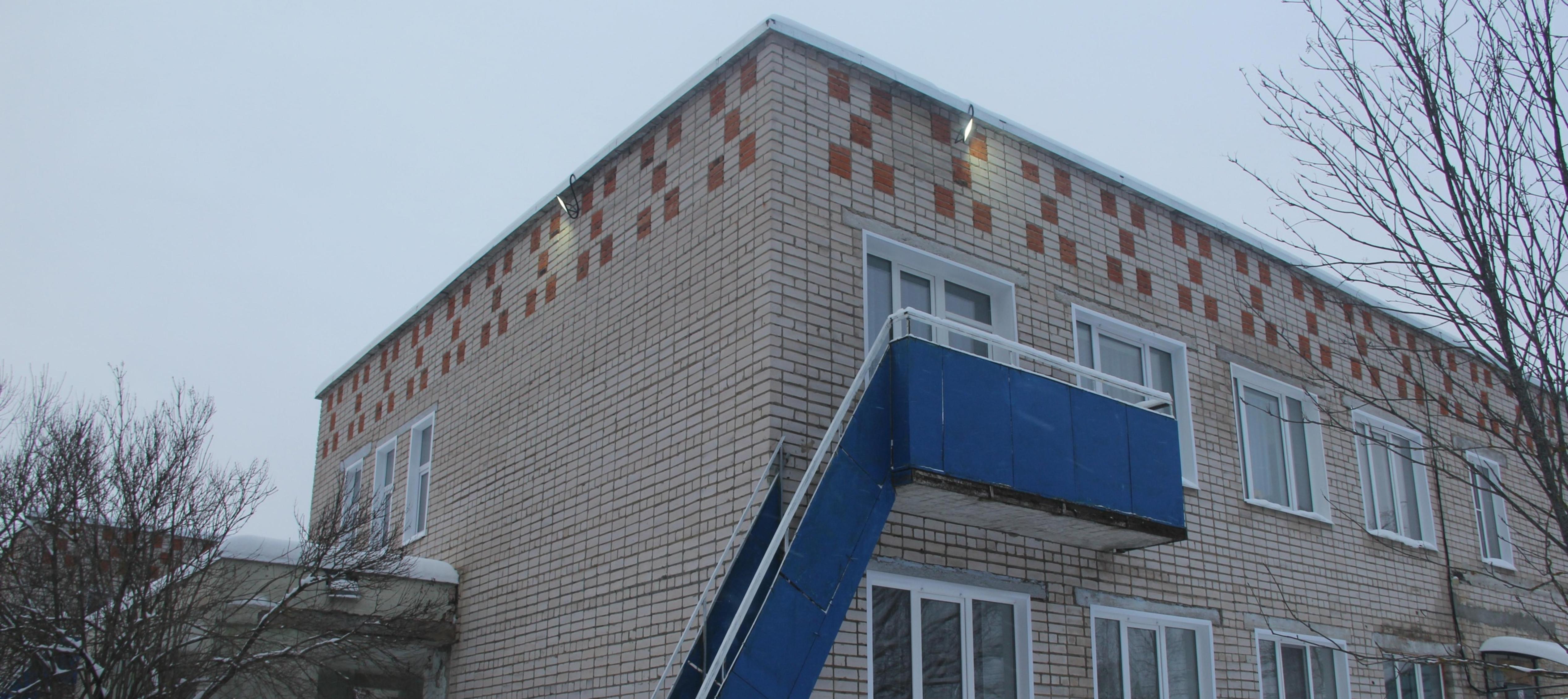 В детском саду №2 «Родничок» появился наружный свет вокруг дошкольного учреждения.