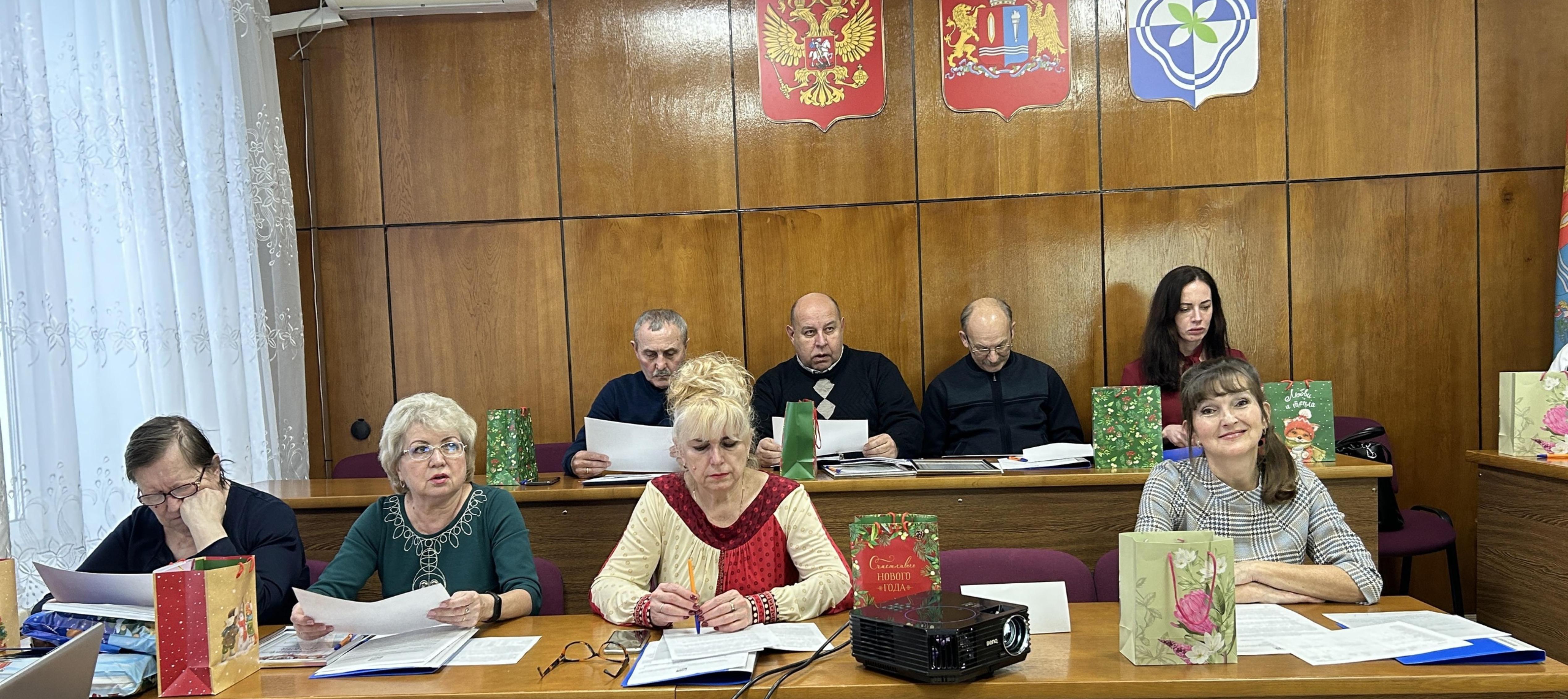 Бюджет Родниковского городского поселения на 2025 год и на плановый период 2026 и 2027 годов принят.